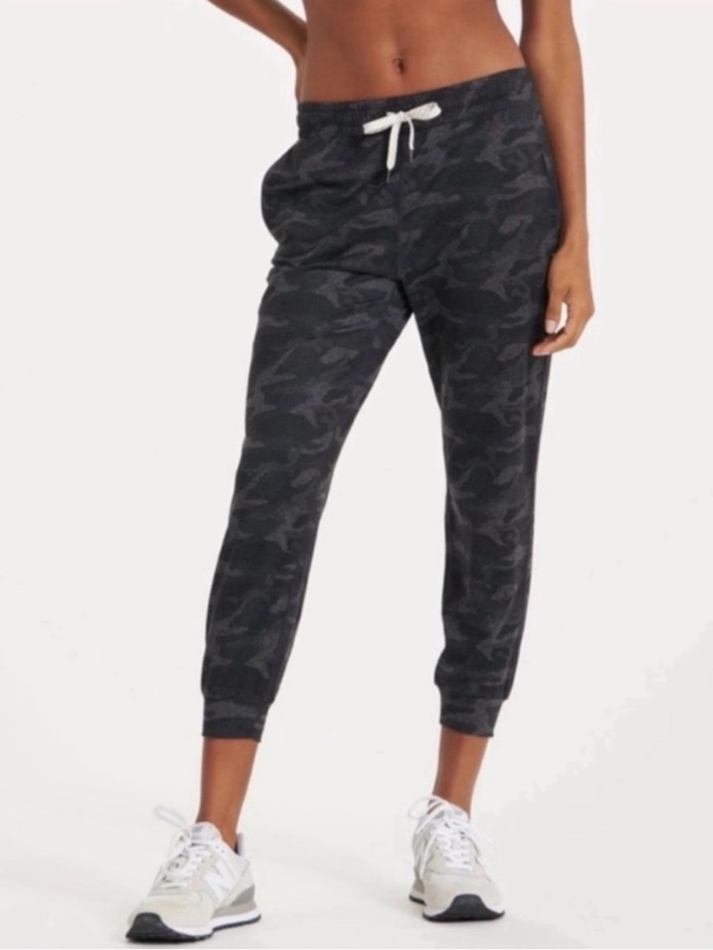 Vuori Dark Gray Camo Joggers